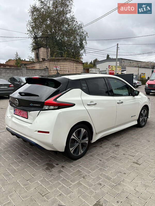 Хетчбек Nissan Leaf 2018 в Рівному
