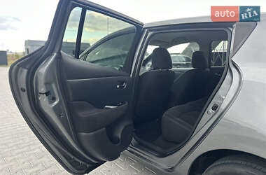 Хетчбек Nissan Leaf 2013 в 