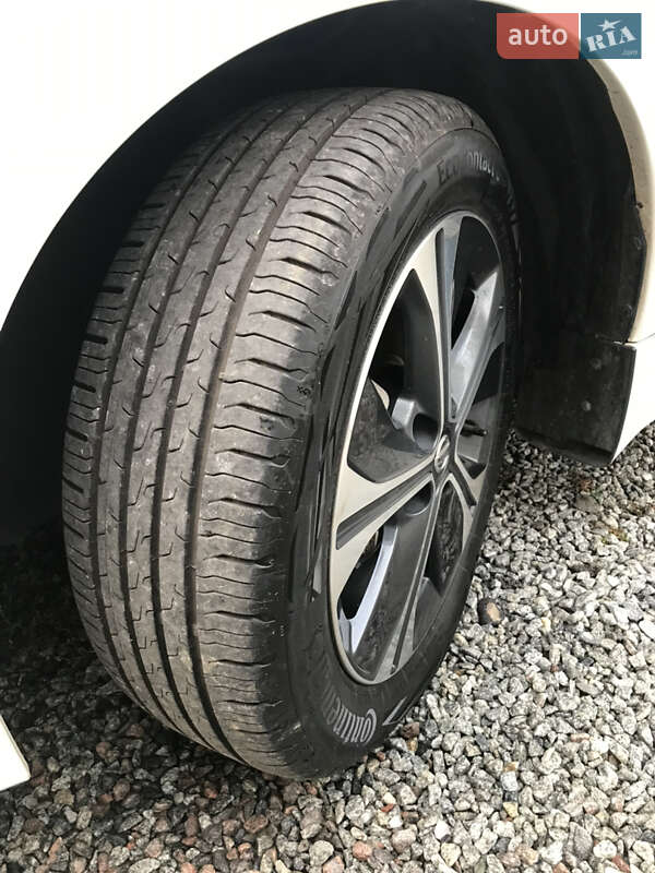 Хэтчбек Nissan Leaf 2021 в Харькове