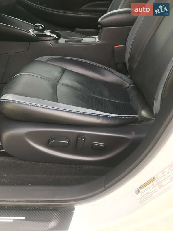 Хэтчбек Nissan Leaf 2021 в Харькове