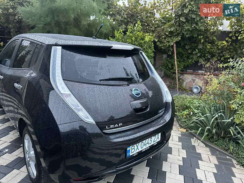 Хетчбек Nissan Leaf 2013 в Тернополі