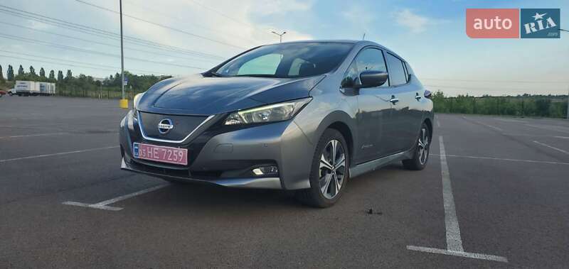 Хетчбек Nissan Leaf 2018 в Рівному