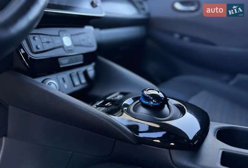 Хэтчбек Nissan Leaf 2018 в Кропивницком фото 9 Хэтчбек Nissan Leaf 2018 в Кропивницком