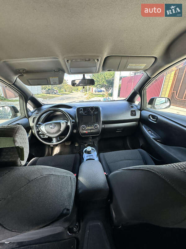 Хэтчбек Nissan Leaf 2013 в Днепре фото 8 Хэтчбек Nissan Leaf 2013 в Днепре