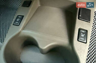 Хэтчбек Nissan Leaf 2012 в 