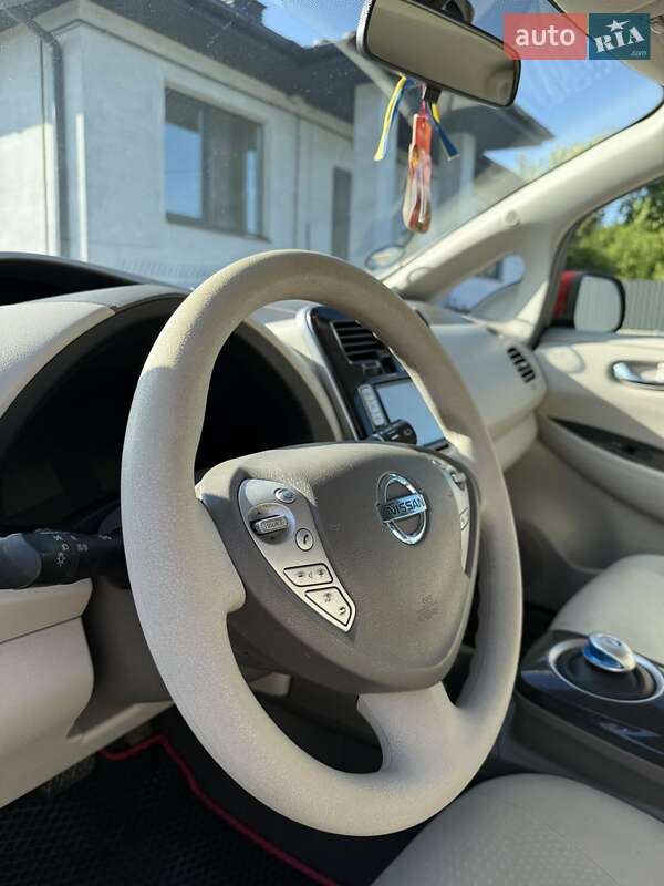 Хэтчбек Nissan Leaf 2012 в Хмельницком фото 19 Хэтчбек Nissan Leaf 2012 в Хмельницком