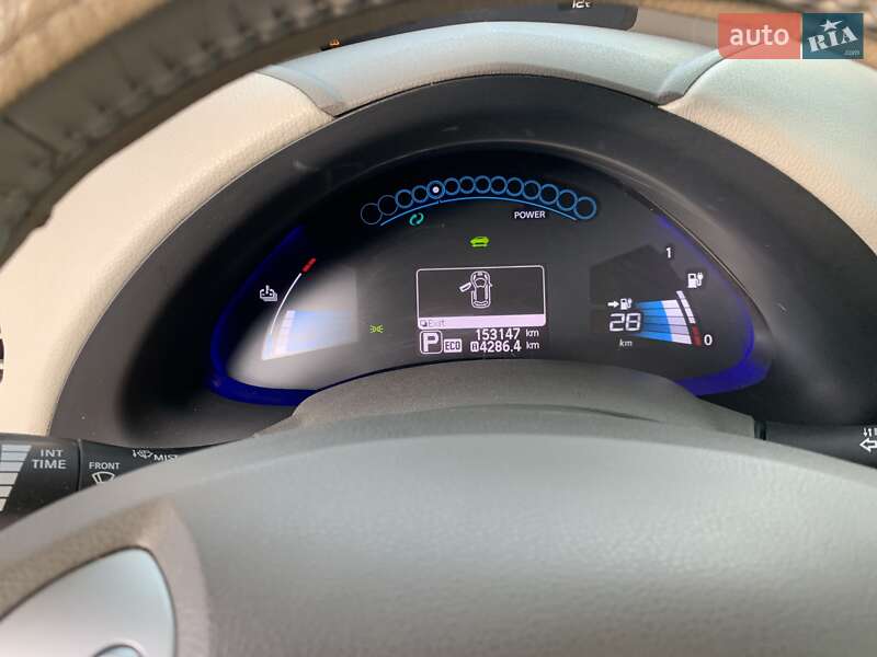 Хэтчбек Nissan Leaf 2014 в Одессе