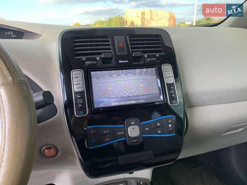 Хэтчбек Nissan Leaf 2014 в Одессе