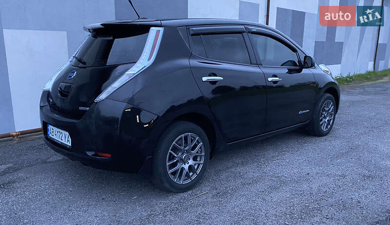 Хэтчбек Nissan Leaf 2014 в Виннице