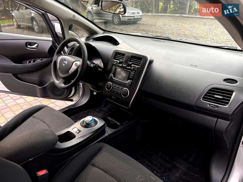 Хэтчбек Nissan Leaf 2017 в Луцке фото 13 Хэтчбек Nissan Leaf 2017 в Луцке
