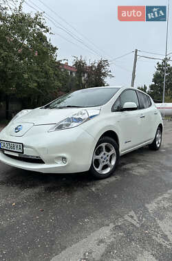 Хэтчбек Nissan Leaf 2010 в Черкассах