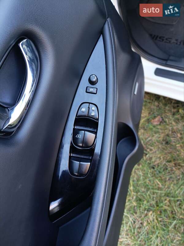 Хетчбек Nissan Leaf 2014 в Кропивницькому фото 11 Хетчбек Nissan Leaf 2014 в Кропивницькому