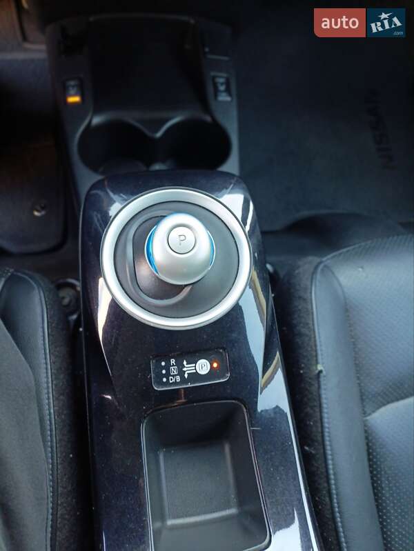 Хетчбек Nissan Leaf 2014 в Кропивницькому фото 16 Хетчбек Nissan Leaf 2014 в Кропивницькому