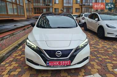 Хэтчбек Nissan Leaf 2018 в Виннице