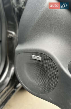 Хэтчбек Nissan Leaf 2014 в 