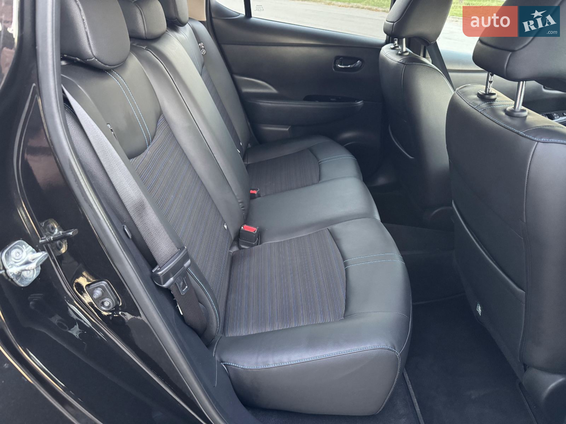 2020 Nissan Leaf - мініатюра 25