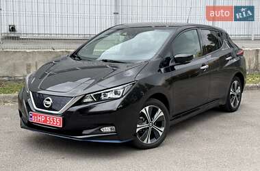 Хэтчбек Nissan Leaf 2020 в Днепре