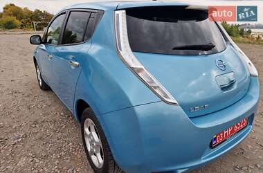 Хэтчбек Nissan Leaf 2014 в 