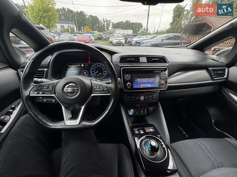 Хетчбек Nissan Leaf 2018 в Вінниці фото 24 Хетчбек Nissan Leaf 2018 в Вінниці