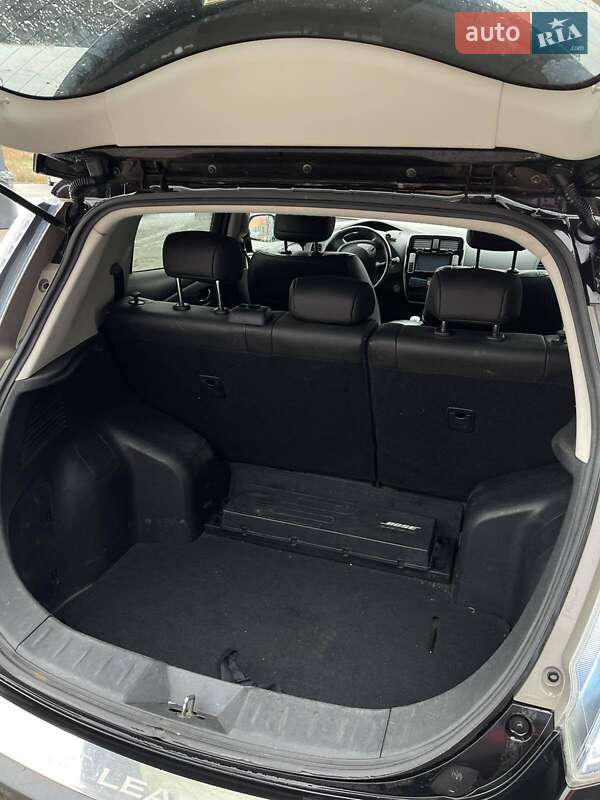Хетчбек Nissan Leaf 2014 в Звенигородці фото 16 Хетчбек Nissan Leaf 2014 в Звенигородці