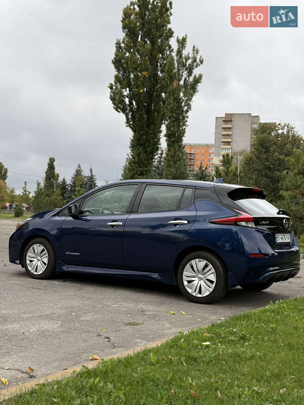 Хэтчбек Nissan Leaf 2018 в Кременчуге фото 8 Хэтчбек Nissan Leaf 2018 в Кременчуге