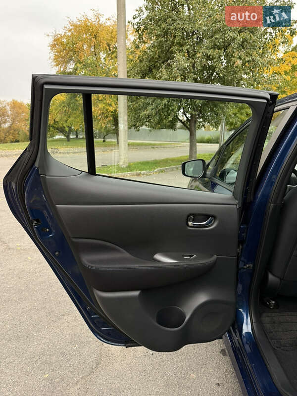 Хэтчбек Nissan Leaf 2018 в Кременчуге фото 26 Хэтчбек Nissan Leaf 2018 в Кременчуге