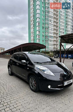 Хэтчбек Nissan Leaf 2014 в Одессе