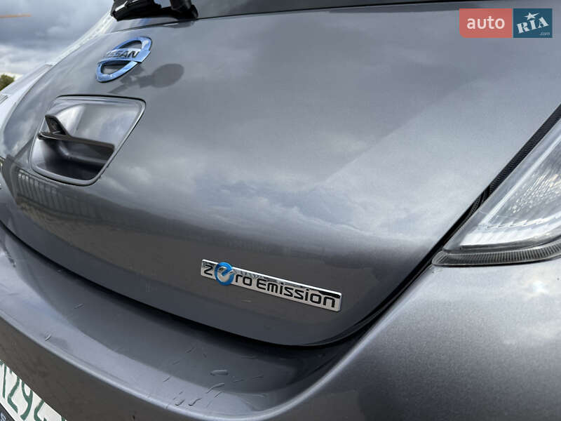 Хетчбек Nissan Leaf 2015 в Вінниці
