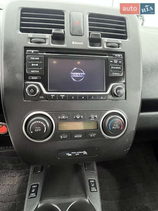 Хэтчбек Nissan Leaf 2017 в Львове