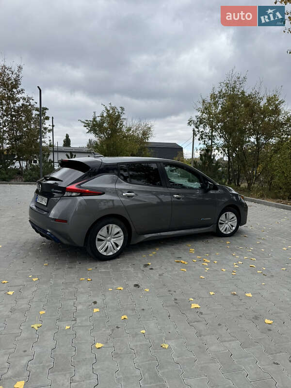 Хэтчбек Nissan Leaf 2018 в Кропивницком фото 20 Хэтчбек Nissan Leaf 2018 в Кропивницком
