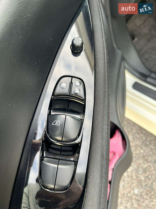 Хэтчбек Nissan Leaf 2018 в Ровно
