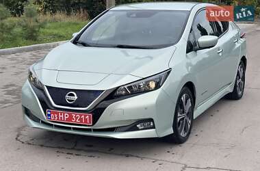 Хэтчбек Nissan Leaf 2018 в Ровно