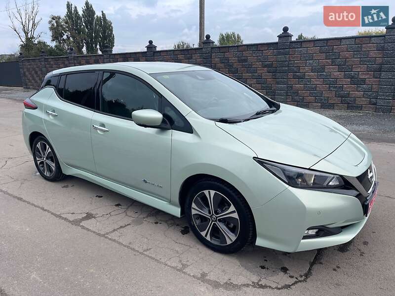 Хетчбек Nissan Leaf 2018 в Рівному фото 15 Хетчбек Nissan Leaf 2018 в Рівному
