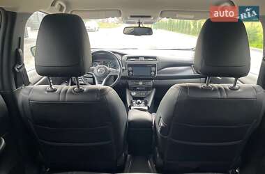 Хэтчбек Nissan Leaf 2018 в 
