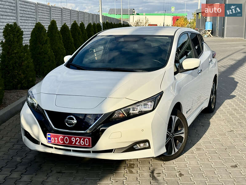 Хетчбек Nissan Leaf 2018 в Дніпрі фото 4 Хетчбек Nissan Leaf 2018 в Дніпрі