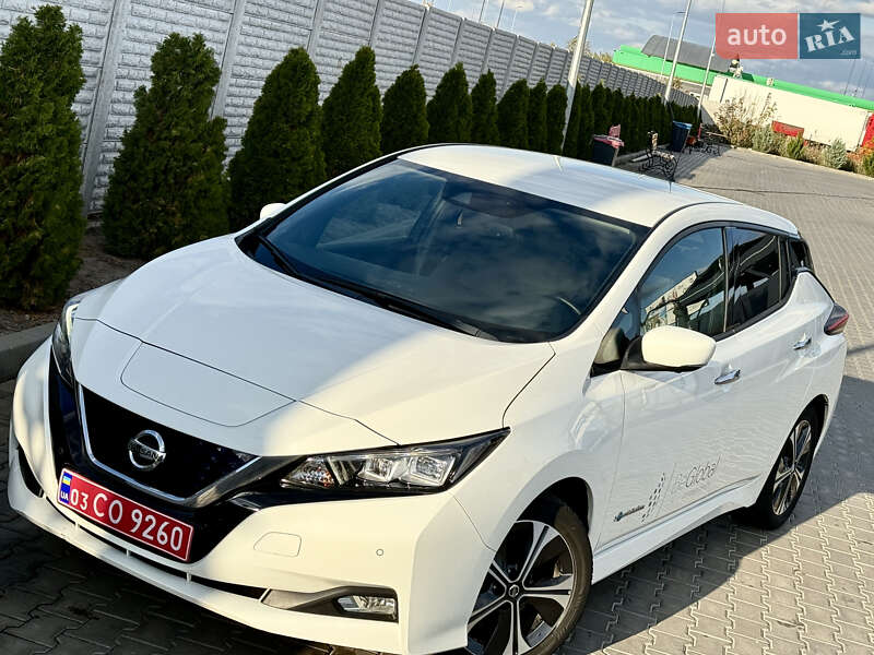 Хетчбек Nissan Leaf 2018 в Дніпрі фото 6 Хетчбек Nissan Leaf 2018 в Дніпрі