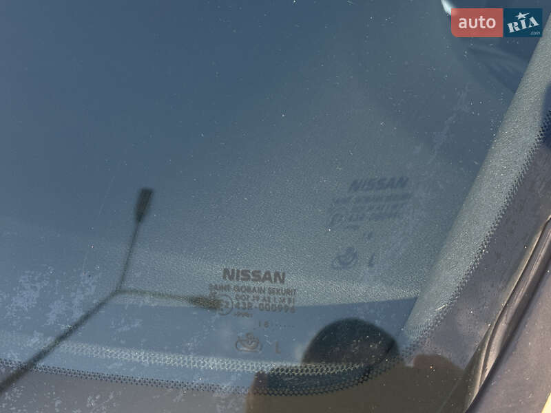 Хетчбек Nissan Leaf 2018 в Дніпрі фото 29 Хетчбек Nissan Leaf 2018 в Дніпрі