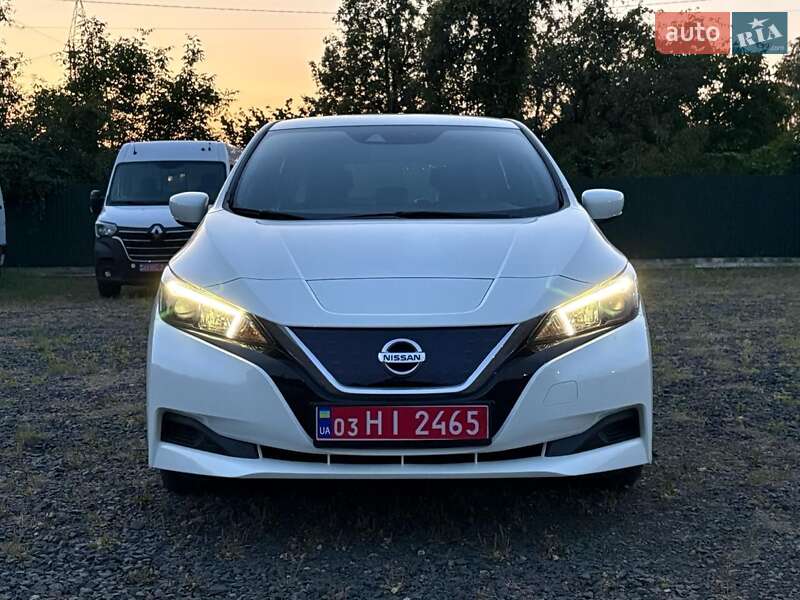 Хэтчбек Nissan Leaf 2020 в Николаеве