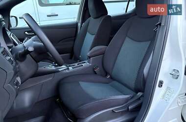 Хэтчбек Nissan Leaf 2020 в 