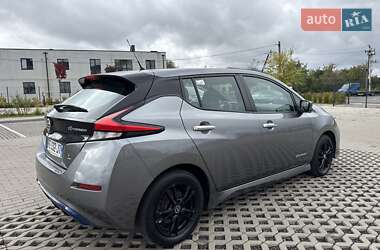 Хэтчбек Nissan Leaf 2019 в 