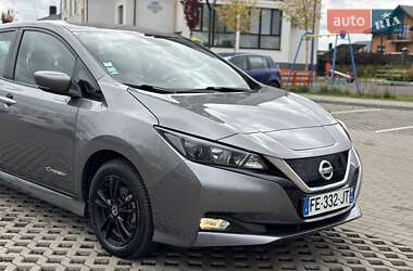 Хэтчбек Nissan Leaf 2019 в 