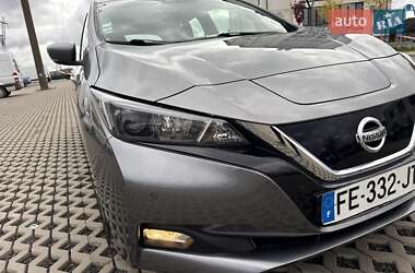 Хэтчбек Nissan Leaf 2019 в 