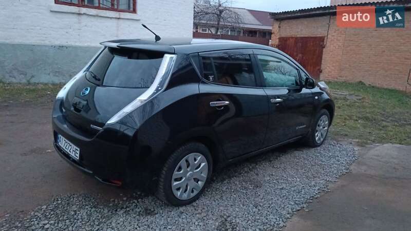 Хетчбек Nissan Leaf 2013 в Монастирищеві фото 5 Хетчбек Nissan Leaf 2013 в Монастирищеві