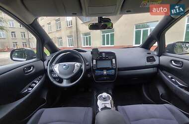 Хэтчбек Nissan Leaf 2014 в 