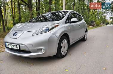 Хэтчбек Nissan Leaf 2013 в Песочине