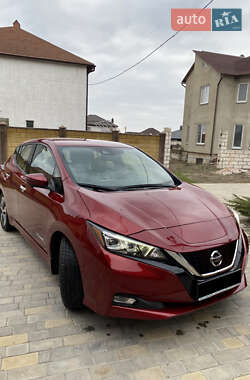 Хетчбек Nissan Leaf 2018 в Львові