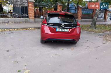 Хэтчбек Nissan Leaf 2018 в 