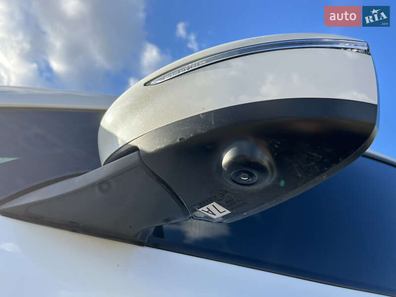 Хэтчбек Nissan Leaf 2020 в Одессе фото 20 Хэтчбек Nissan Leaf 2020 в Одессе