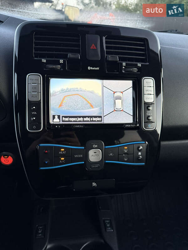 Хетчбек Nissan Leaf 2013 в Дрогобичі