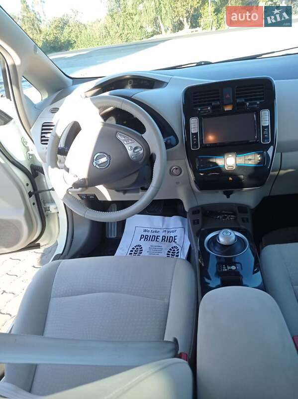 Хэтчбек Nissan Leaf 2012 в Коломые фото 9 Хэтчбек Nissan Leaf 2012 в Коломые